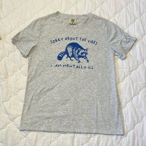 Comfort colors -Graphic tee in grey size medium